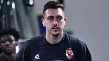 "تجربة ربيعة تتكرر".. تحذير لـ الأهلي قبل رحيل جراديشار إلى المجر