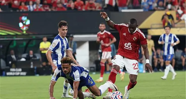 الكشف عن هوية النادي الإسباني المهتم بضم ديانج من الأهلي