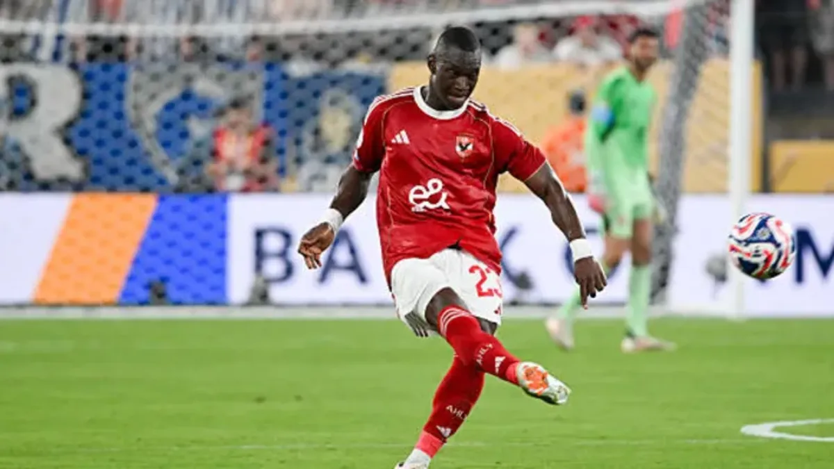 بعد إصرار ديانج على الرحيل… الأهلي يتحرك لضم لاعب أفريقي مفاجأة