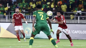 تفوق أحمر كاسح.. تاريخ مواجهات الأهلي ويانج أفريكانز في دوري أبطال أفريقيا