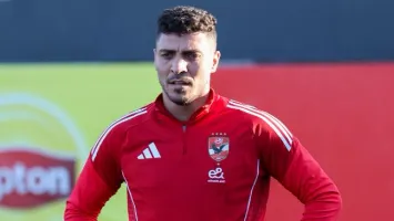 قرار مفاجئ من توروب بشأن مصير محمد شريف في الأهلي