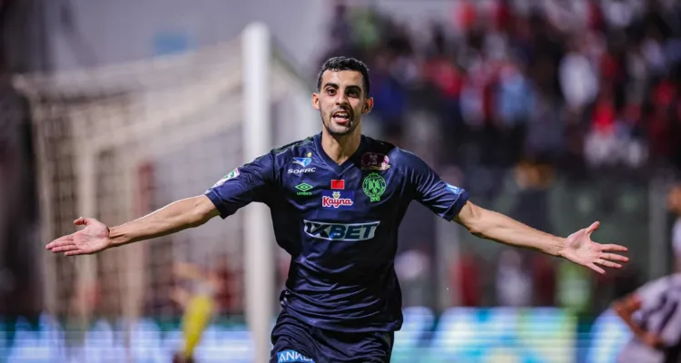 بعد انتقال بلعمري إلى الأهلي.. الرجاء المغربي يستقر على بديله