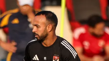 سيراميكا كليوباترا يستهدف 3 لاعبين من الأهلي.. ويحسم موقفه من أفشة