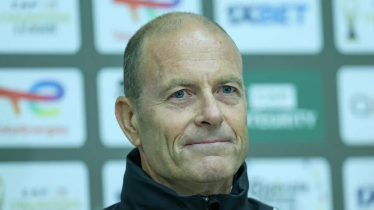 توروب يتحدث عن مواجهة الأهلي ويانج أفريكانز.. الدنماركي يكشف موقف الصفقات الجديدة