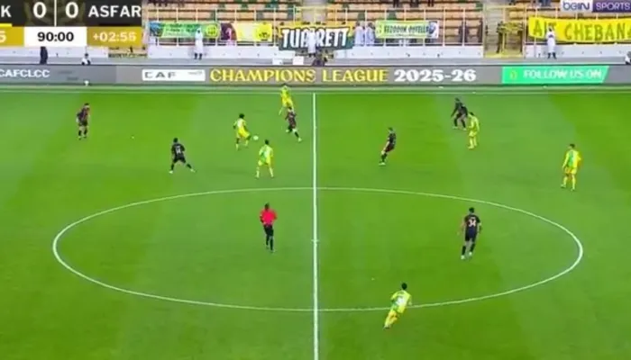 مجموعة الأهلي.. التعادل السلبي يحسم مواجهة شبيبة القبائل والجيش الملكي