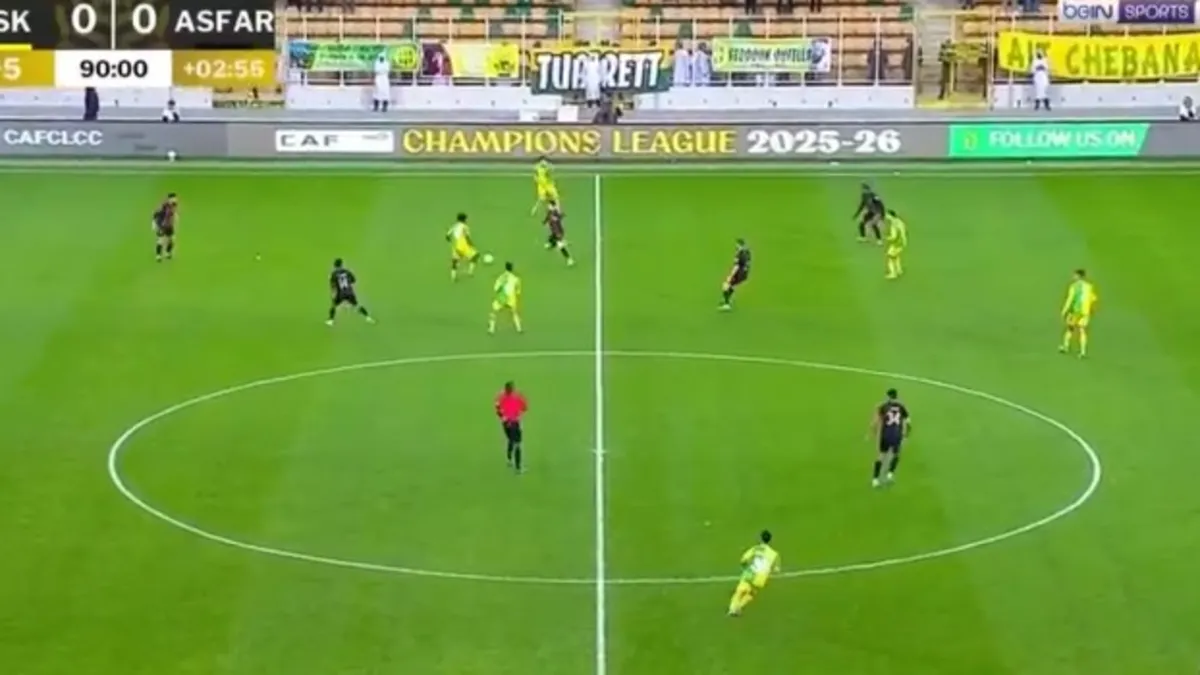 مجموعة الأهلي.. التعادل السلبي يحسم مواجهة شبيبة القبائل والجيش الملكي