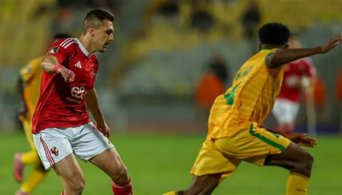 الأهلي يغير موقفه تجاه رحيل جراديشار إلى الدوري المجري