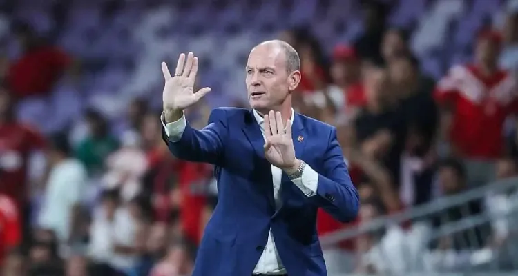 "لاعب امتياز" في نظر توروب.. كواليس إشادة خاصة داخل الأهلي