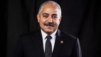 العامري فاروق.. سيرة مسؤول أحب الأهلي حتى آخر نبض