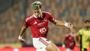 سبب عدم ظهور إمام عاشور مع بعثة الأهلي قبل السفر لمواجهة يانج أفريكانز