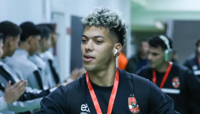 عاجل بالصورة.. أول ظهور لـ إمام عاشور بعد تخلفه عن رحلة يانج أفريكانز