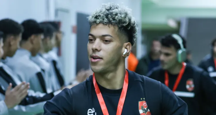 عاجل بالصورة.. أول ظهور لـ إمام عاشور بعد تخلفه عن رحلة يانج أفريكانز