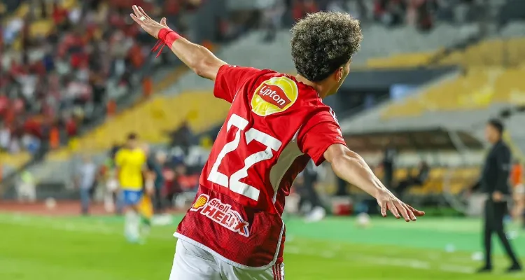 مصائب قوم عند قوم فوائد.. كيف يسعد إيقاف إمام عاشور لاعبي الأهلي؟