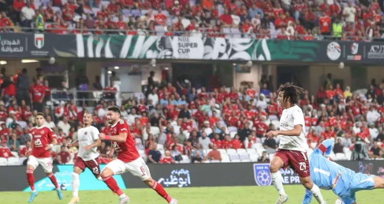 سيراميكا كليوباترا يحسم موقفه من عرض الأهلي لضم مروان عثمان