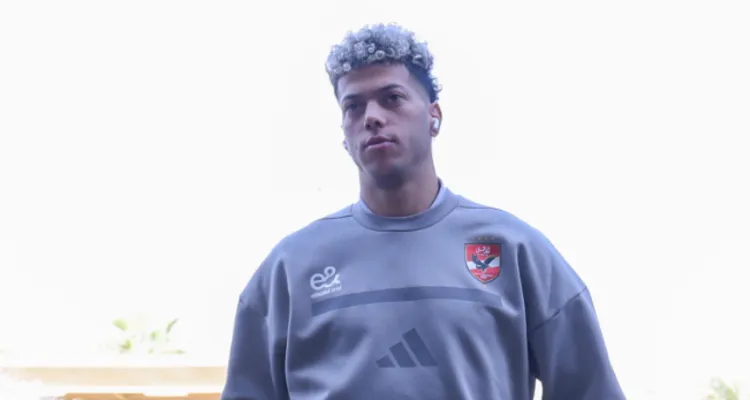 تفاصيل مكالمة سيد عبدالحفيظ مع إمام عاشور.. ورد غير متوقع من اللاعب