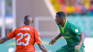 فيديو | ديانج يدرك التعادل لصالح الأهلي أمام يانج أفريكانز