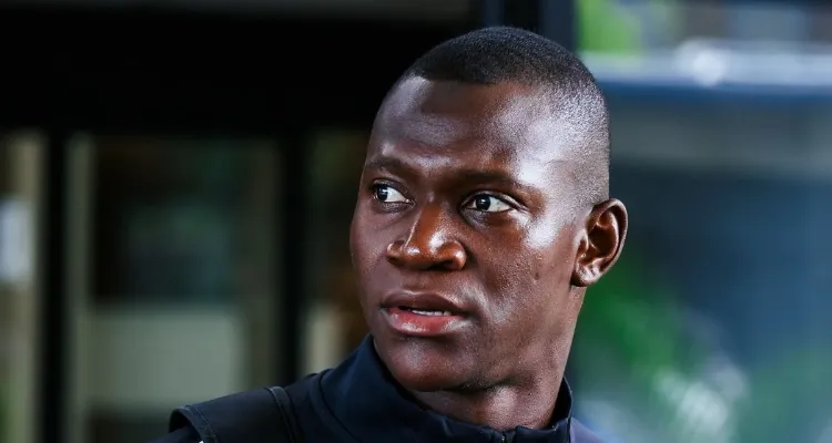 تحرك مفاجئ من الأهلي لوقف عرض فالنسيا إلى ديانج