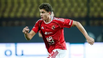 الأهلي يوافق رسميًا على إعارة حمزة عبد الكريم إلى برشلونة