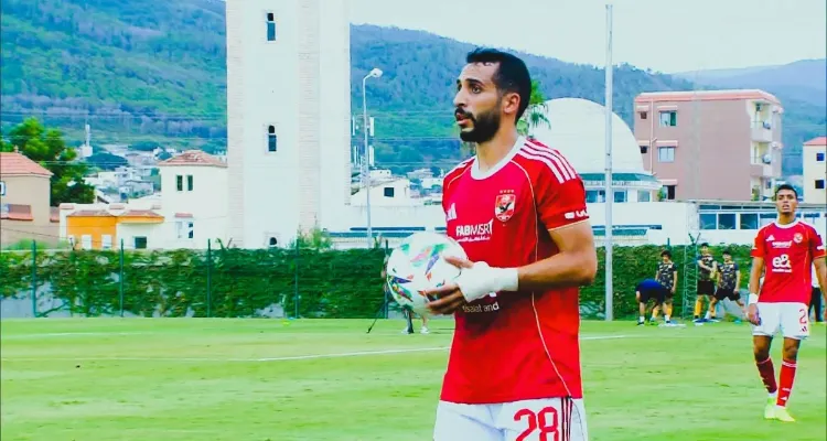 الأهلي يكشف تطورات إصابة بن شرقي وكريم فؤاد