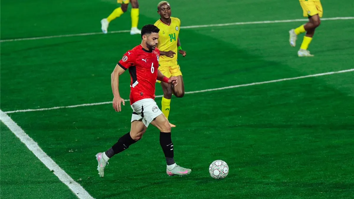 الإبداع أهلاوي.. مروان يصنع وياسر إبراهيم يسجل هدف مصر الثاني أمام بنين