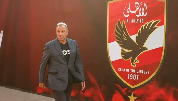 الخطيب يستفسر عن لاعب المصري.. والبنك الأهلي يضع العقدة في "الجزار"