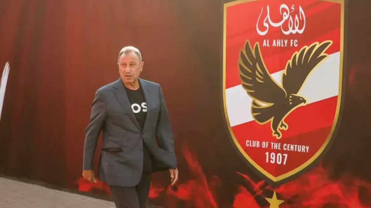 الخطيب يستفسر عن لاعب المصري.. والبنك الأهلي يضع العقدة في "الجزار"