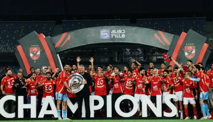 رقم قياسي لا ينسٌى .. 7 مواسم ذهبية لـ الأهلي في تاريخ الدوري المصري