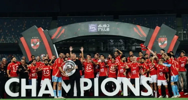 رقم قياسي لا ينسٌى .. 7 مواسم ذهبية لـ الأهلي في تاريخ الدوري المصري
