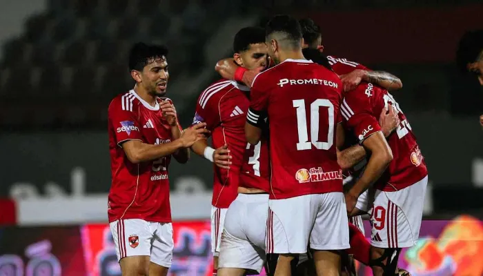 المصري يتحرك لضم لاعب الأهلي.. والأحمر يرحب