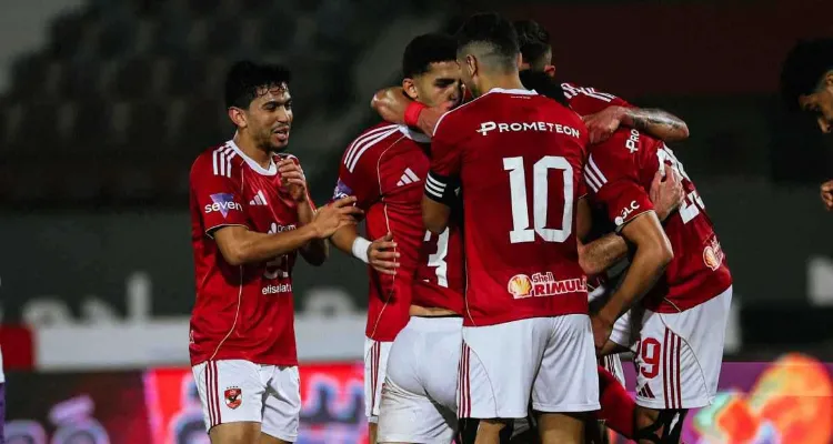 المصري يتحرك لضم لاعب الأهلي.. والأحمر يرحب