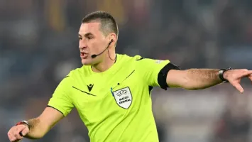 لجنة الحكام تحسم موقفها من قرارات حكم مباراة الأهلي والزمالك