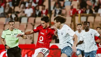 انفعال عموتة على محمد هاني ورفض طلب وائل جمعة.. كواليس مباراة الأهلي والقناة