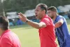 منافس الأهلي في كأس مصر.. مدرب السكة الحديد يتغنى بالأهلي ويصرح: فرصة للاعبينا