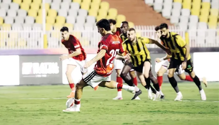 بعد اهتمام الأهلي.. المقاولون العرب يحدد شروط بيع جناحه في الشتاء