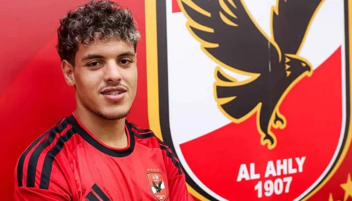 محمود صلاح لاعب الأهلي.. 6 مراكز تمنح عموتة حلولًا جديدة