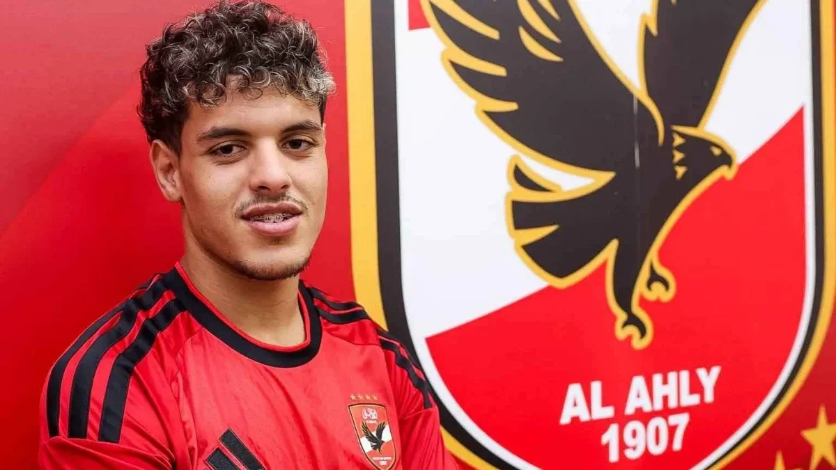 محمود صلاح لاعب الأهلي.. 6 مراكز تمنح عموتة حلولًا جديدة