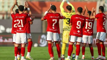 مرشح جديد لتدعيم دفاعات الأهلي في يناير