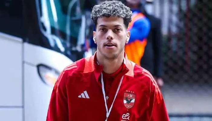 من العقوبة إلى الاحتواء.. كيف أدار الأهلي أزمة إمام عاشور؟