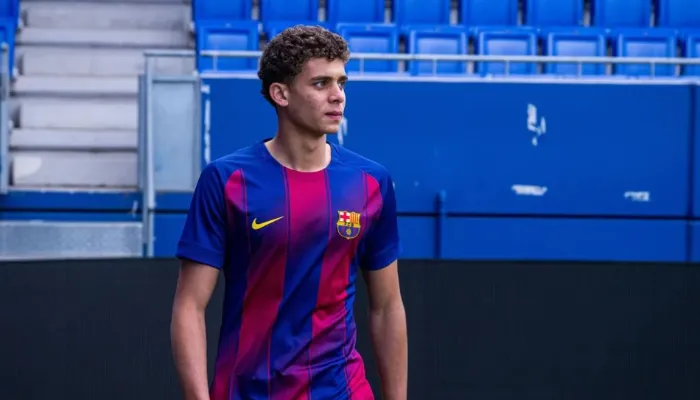 عاجل ورسميًا.. برشلونة يُعلن التعاقد مع مهاجم الأهلي حمزة عبد الكريم مع تفاصيل الصفقة