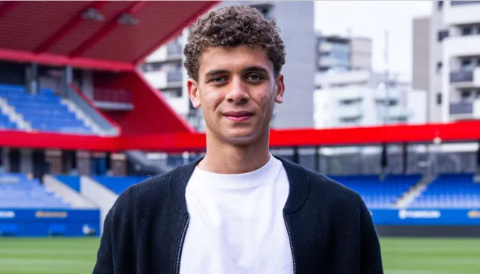 من هو حمزة عبد الكريم أول لاعب مصري في برشلونة؟.. عائلة رياضية أهلاوية وموهبة استثنائية