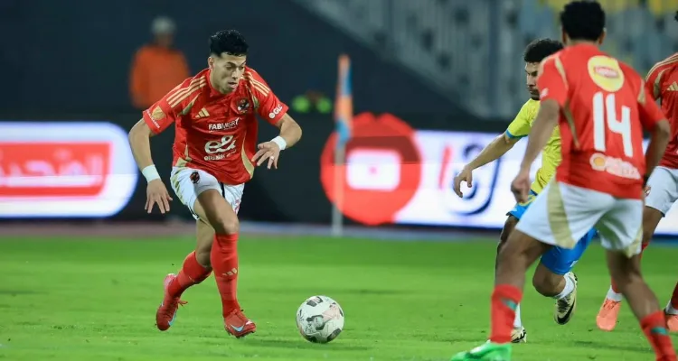 بينهم معتاد وآخر غريب.. المستبعدون من قائمة مباراة الأهلي والإسماعيلي في الدوري