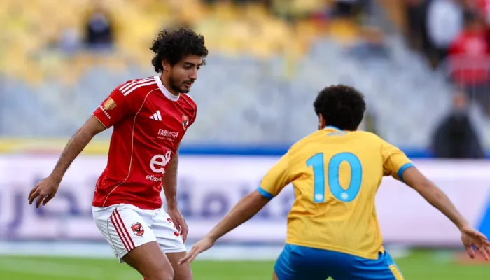 الأهلي يهزم الإسماعيلي بثنائية بن رمضان ومرعي في الدوري المصري