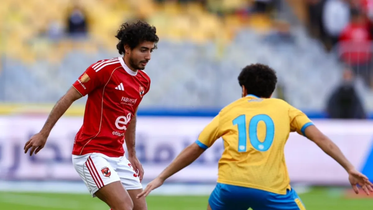 الأهلي يهزم الإسماعيلي بثنائية بن رمضان ومرعي في الدوري المصري