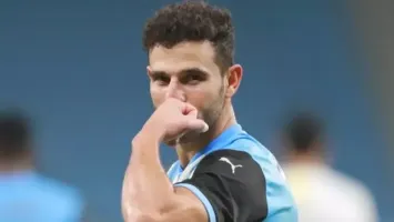 راتب خرافي لـ حمدي فتحي يعرقل عودته إلى الأهلي