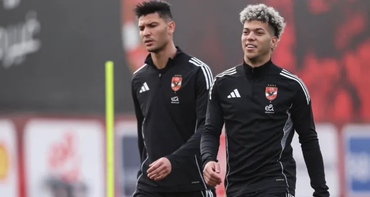 أول رسالة من إمام عاشور للاعبي الأهلي بعد عودته إلى التدريبات