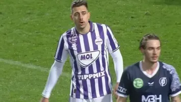 الثالثة دون تأثير.. جراديشار يشارك في فوز أويبشت بالدوري المجري