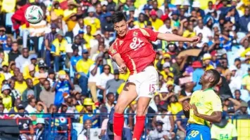 عرضان أوروبيان ينقذان الأهلي من أزمة أشرف داري