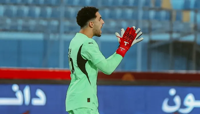 لماذا تعطل تمديد عقد مصطفى شوبير مع الأهلي؟