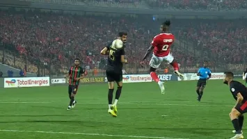 حلول الأهلي في مركز المهاجم بعد عدم القناعة بصفقة كامويش