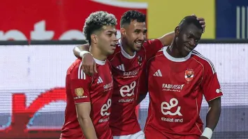 هل يخشى المنافسون الأهلي نفسيًا؟ تصريحات مثيرة تكشف الحقيقة